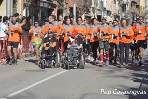 Justino, Ricard y los voluntarios de la Fundació han corrido La Mitja Marató de Granollers