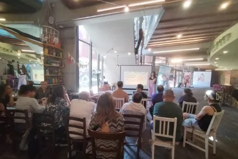 La comunicació accessible centra una nova activitat comunitària a El Gato Verde
